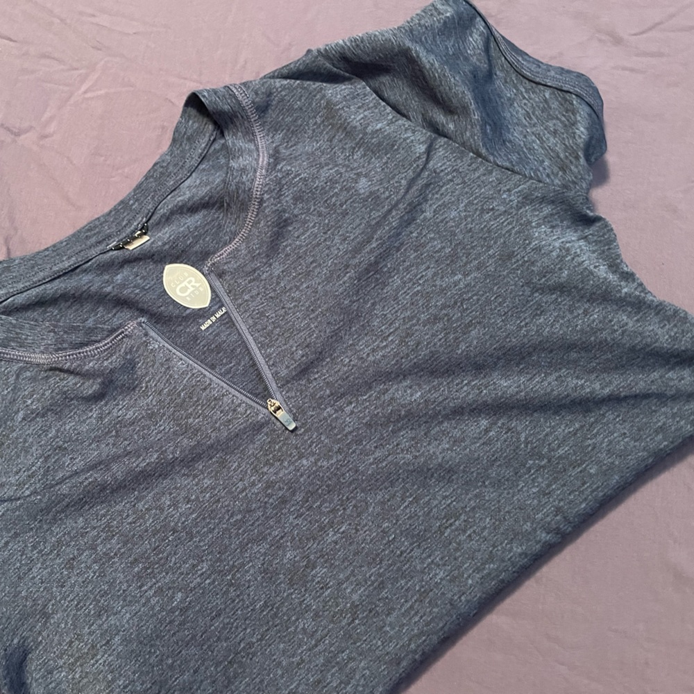 CLUB RIDE Cycling tee size small
